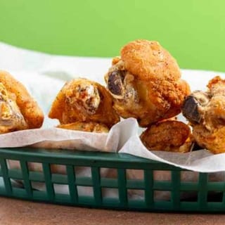Bone-In Wings (16 Pcs)