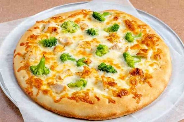 Chicken Broccoli Alfredo.